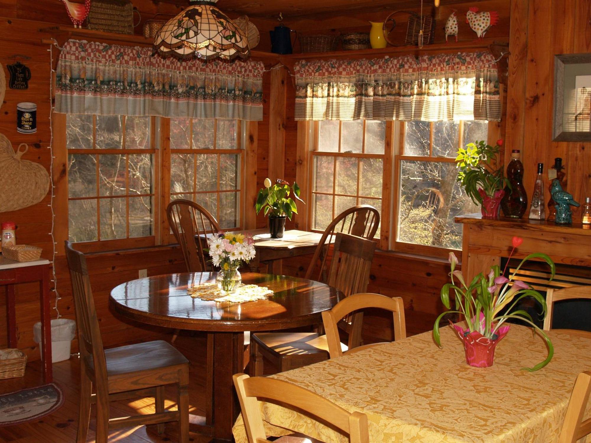 Henson Cove Place Bed And Breakfast W/Cabin ไฮอาวัสซี ภายนอก รูปภาพ