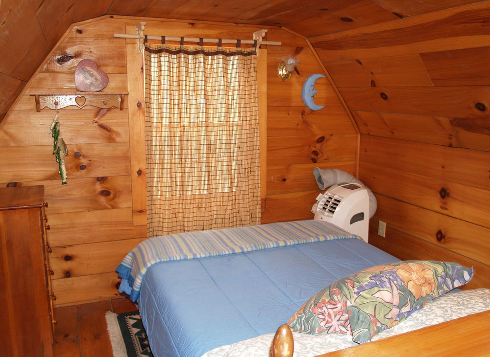 Henson Cove Place Bed And Breakfast W/Cabin ไฮอาวัสซี ภายนอก รูปภาพ