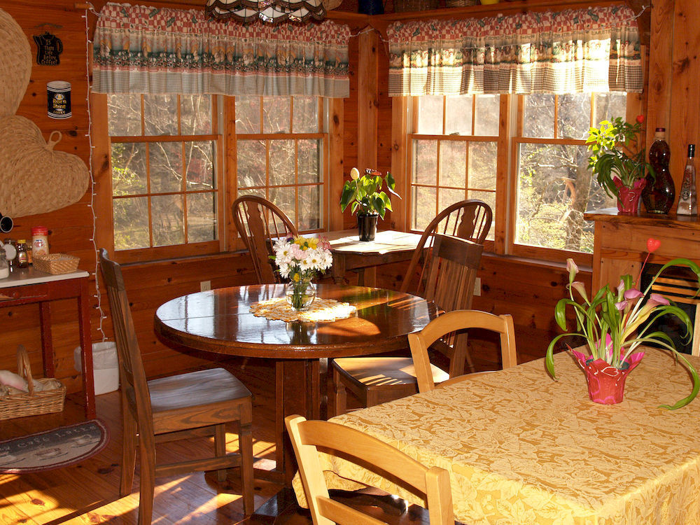 Henson Cove Place Bed And Breakfast W/Cabin ไฮอาวัสซี ภายนอก รูปภาพ